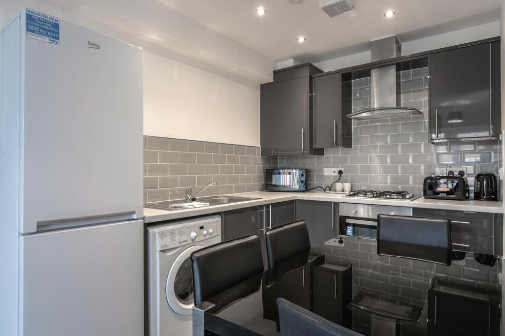 Ilivsidney Apartment Liverpool Ngoại thất bức ảnh