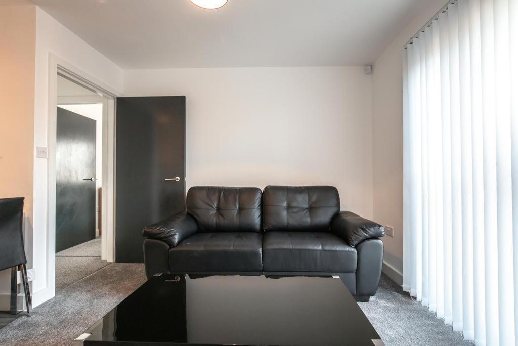 Ilivsidney Apartment Liverpool Ngoại thất bức ảnh