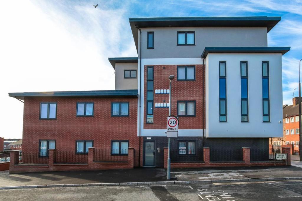 Ilivsidney Apartment Liverpool Ngoại thất bức ảnh