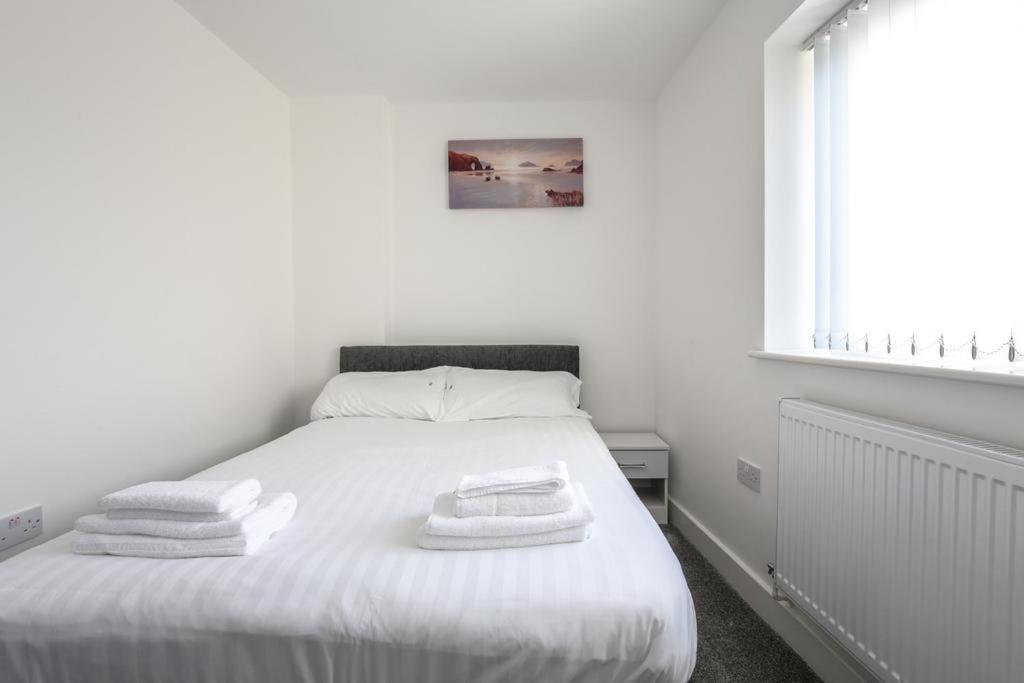 Ilivsidney Apartment Liverpool Ngoại thất bức ảnh
