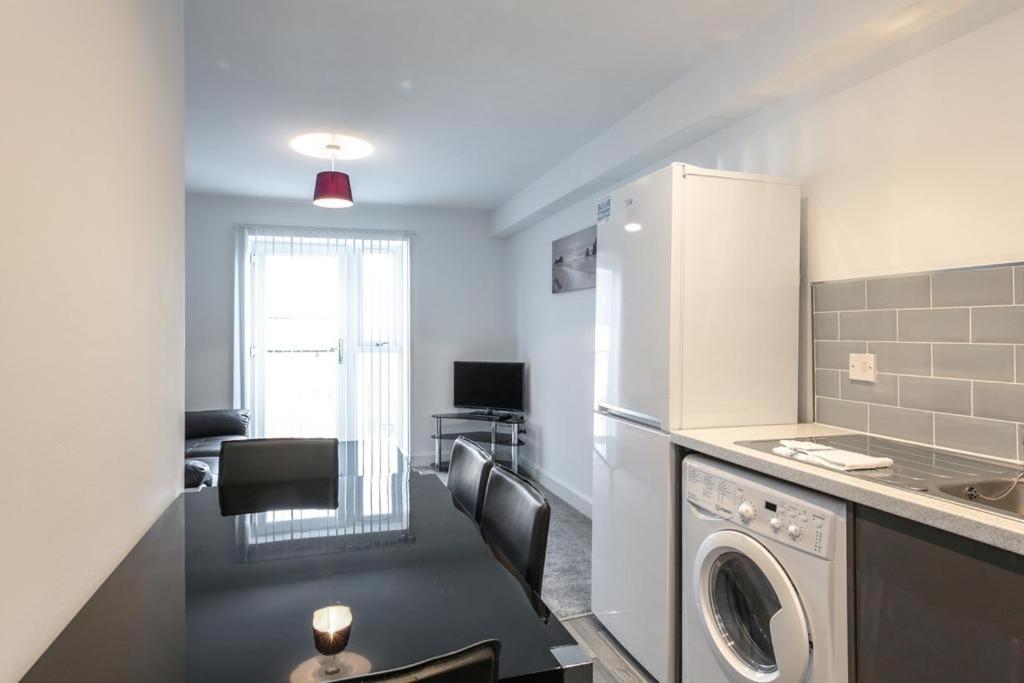 Ilivsidney Apartment Liverpool Ngoại thất bức ảnh