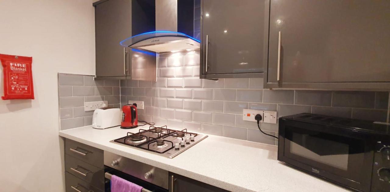 Ilivsidney Apartment Liverpool Ngoại thất bức ảnh